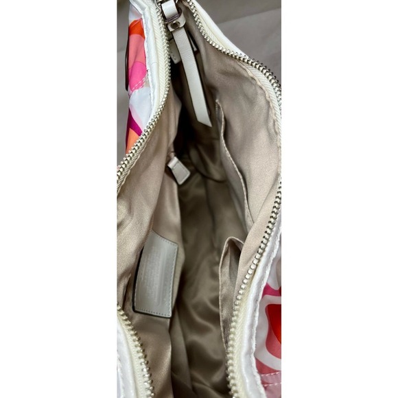 Coach F23957 Daisy Kaleidoscope Print Convertible Hobo - Picture 10 of 10